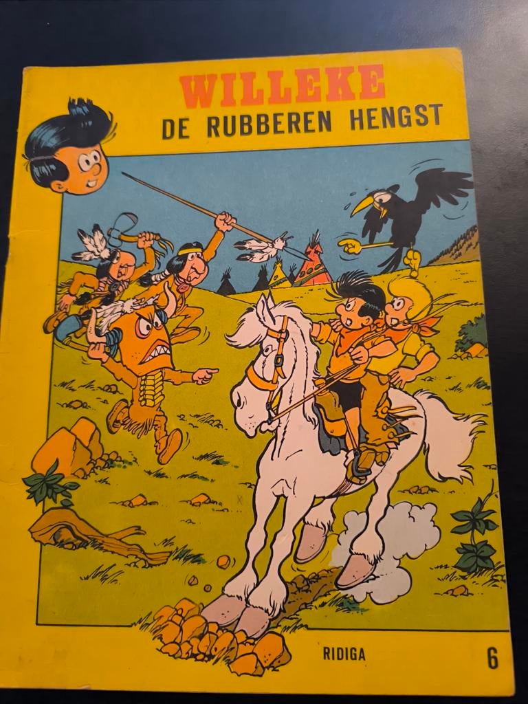 Willeke - De Rubberen Hengst, Boeken, Stripverhalen, Ophalen of Verzenden, Gelezen