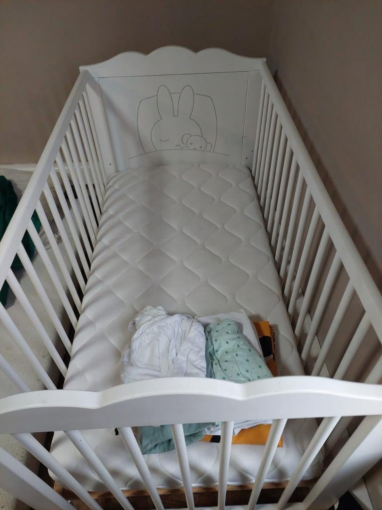 Babybed ikea, Kinderen en Baby's, Ophalen, Matras