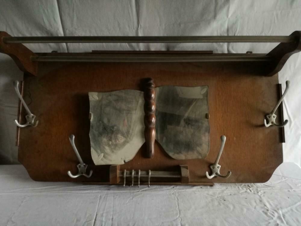 Houten kapstok, Ophalen
