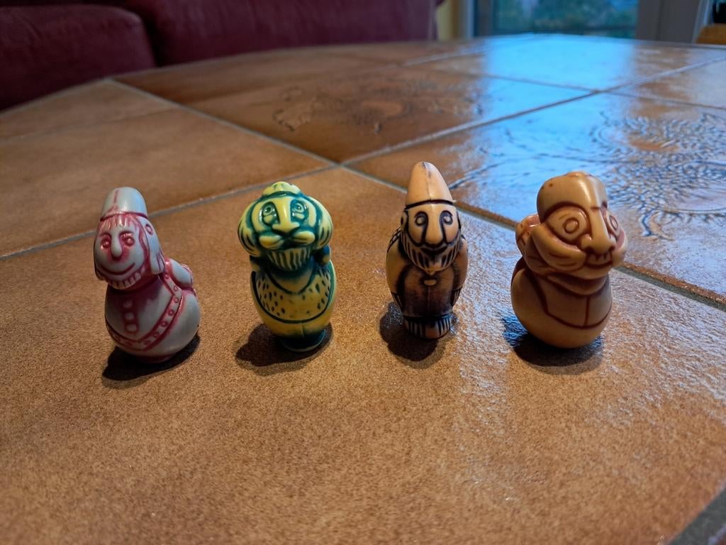 Lot de 4 hommes-animaux Kinder, Enlèvement ou Envoi, Comme neuf