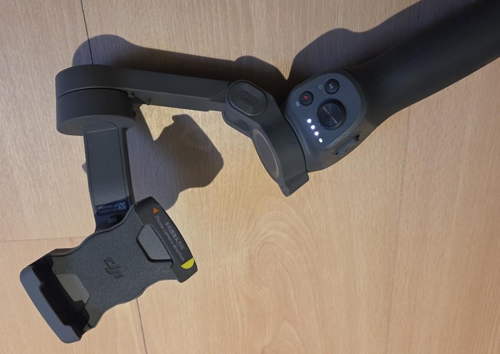 DJI Osmo 3 (Osmo Mobile 3) – smartphone gimbal – topstaat, Ophalen of Verzenden, Zo goed als nieuw, Overige typen