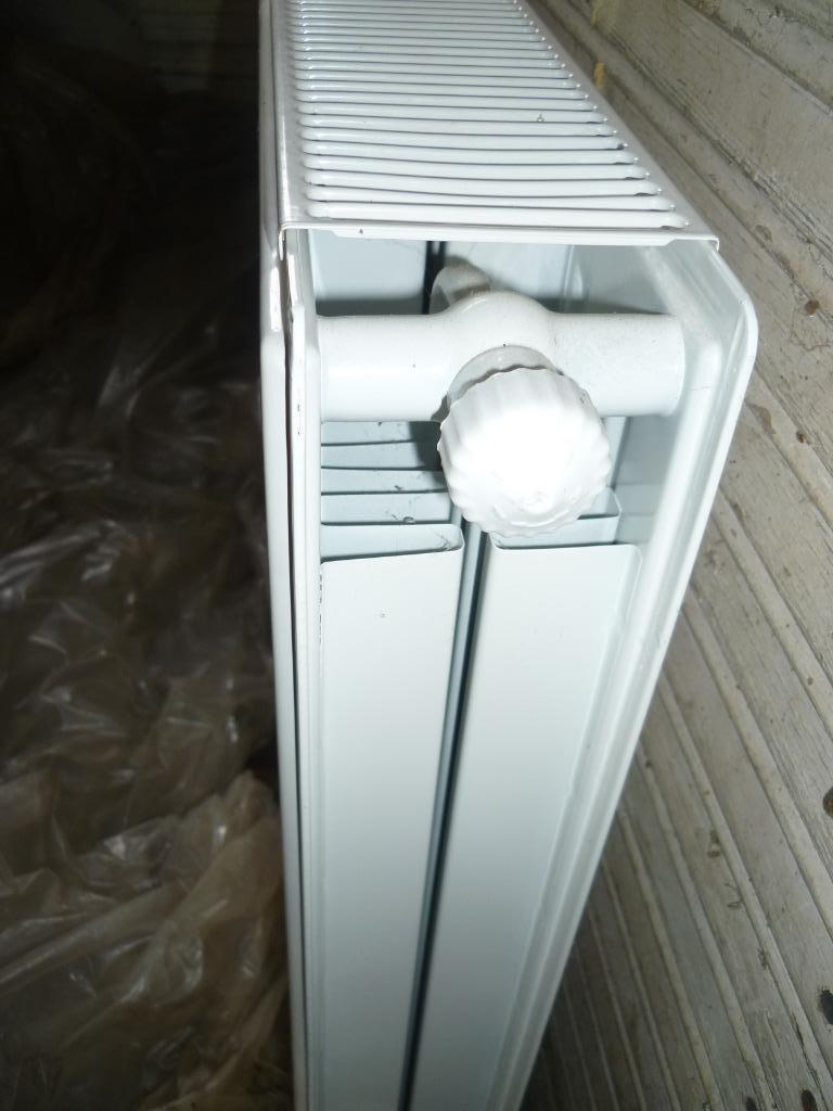 Nieuwe Radson radiator met afmetingen 60/22/160, Ophalen, 30 tot 80 cm, Radiator, Nieuw
