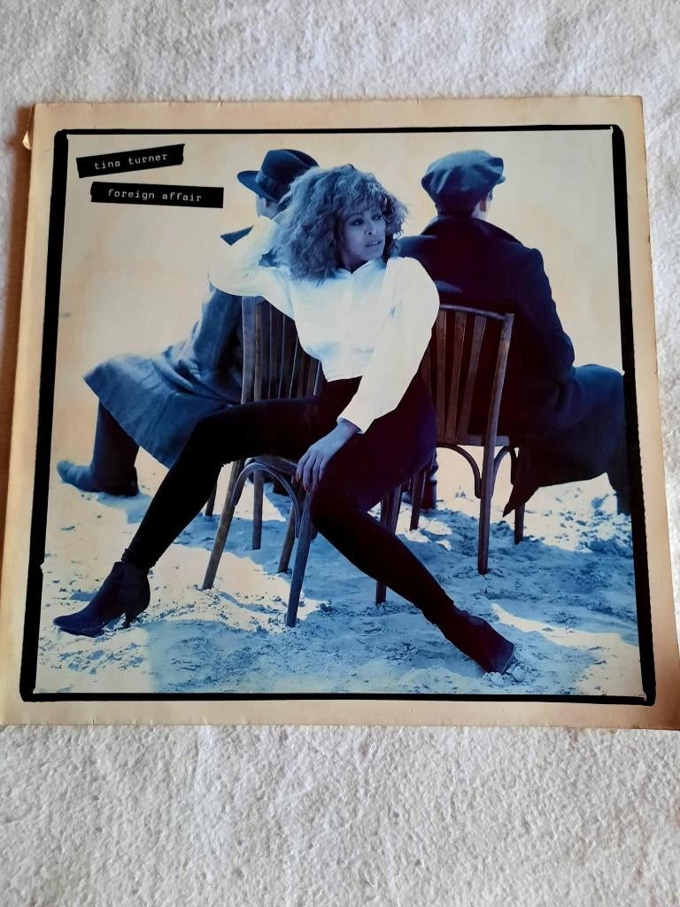 Tina Turner – Foreign Affair, Enlèvement, Comme neuf