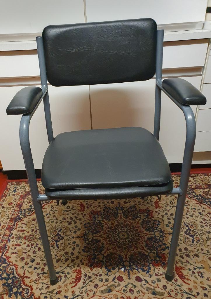 WC Stoel, Diversen, Verpleegmiddelen, Ophalen, Zo goed als nieuw