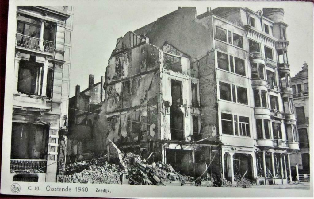 POSTKAART- OOSTENDE  1940, ZEEDIJK NA BOMBARDEMENT, Ophalen of Verzenden, 1920 tot 1940, Ongelopen, West-Vlaanderen