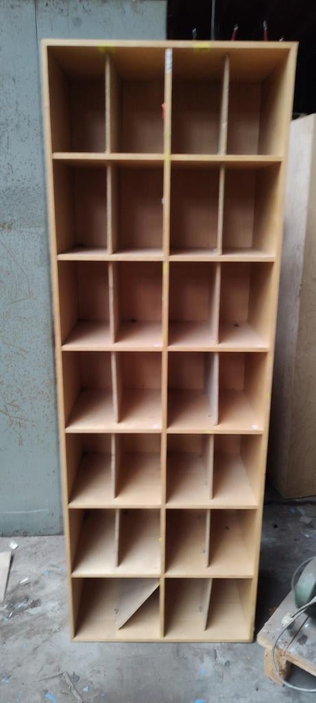 Houten schoenenkast boekenkast met vakken schoenenrek, Ophalen, Gebruikt