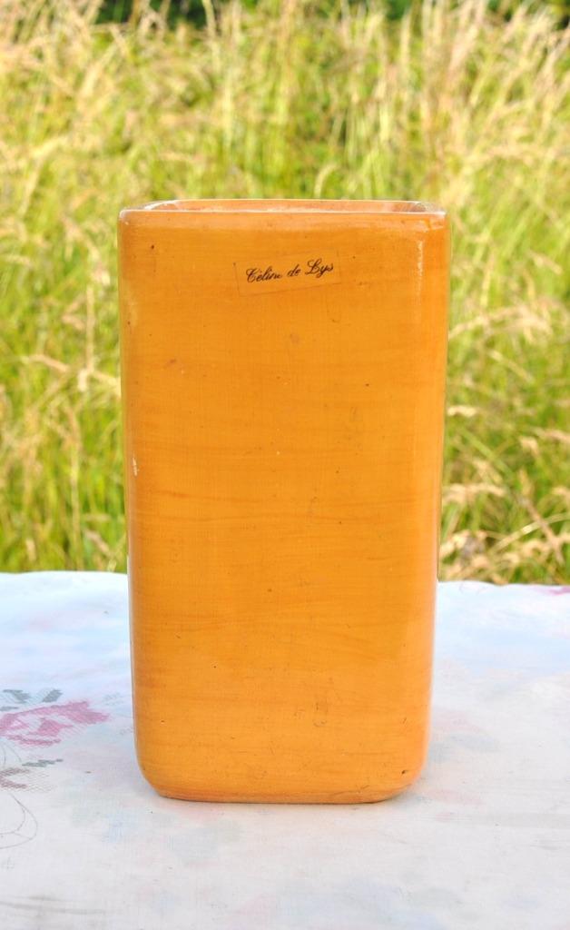 vase carré jaune celine de lys, Huis en Inrichting, Ophalen of Verzenden, Gebruikt, Geel