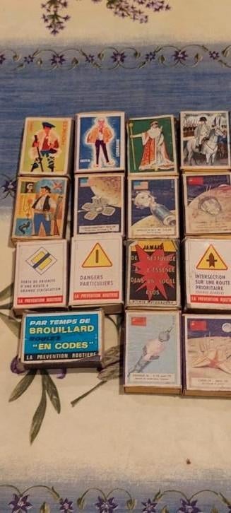 39 lege Franse   luciferdoosjes, Enlèvement ou Envoi