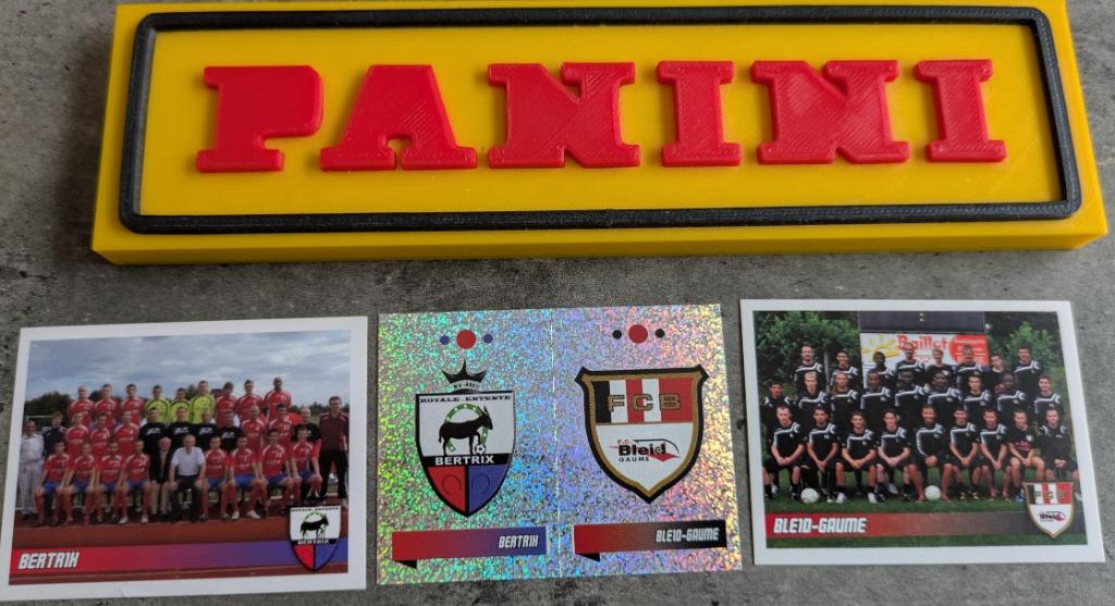 PANINI FOOTBALL 2011 3X STICKERS 521/2/3/524 BERTRIX/BLEID, Verzenden, Nieuw