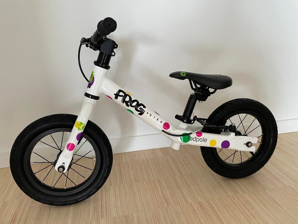 Loopfiets Tadpole - merk Frog, Fietsen en Brommers, Ophalen, Gebruikt