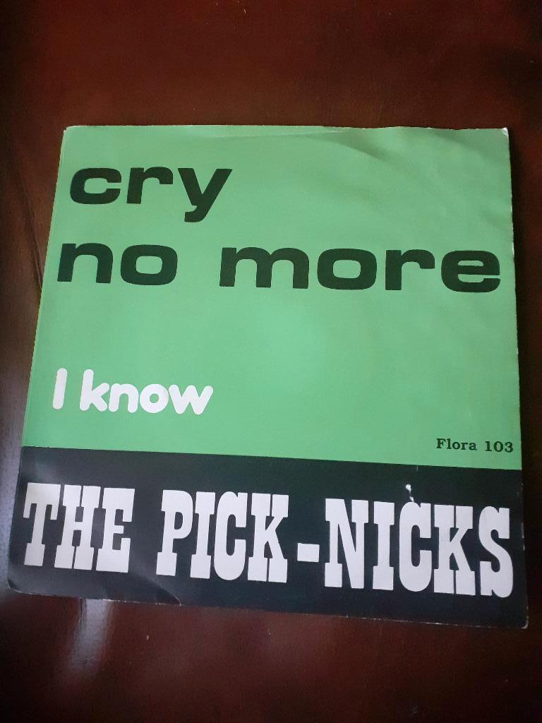 45T Picknicks : Cry no more (Belpop), Ophalen of Verzenden