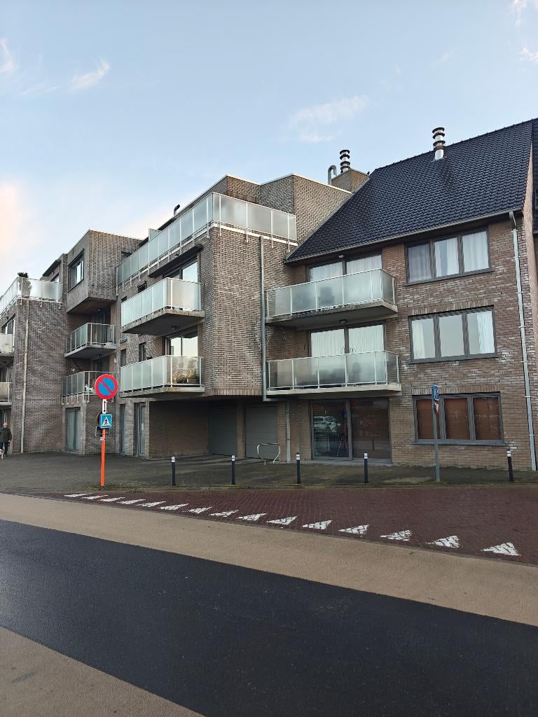 5 autostaanplaatsen 25000eur als belegging te Gistel, Gistel, Verkoop zonder makelaar, Tot 200 m²