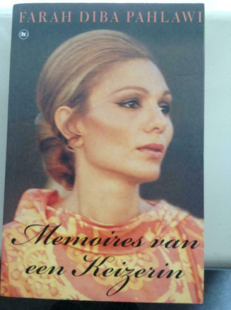 Boek Farah Diba Pahlawi, memoires van een keizerin, Politique, Enlèvement ou Envoi, Farah Diba, Comme neuf