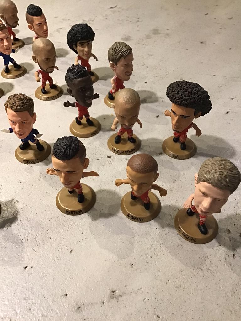 Figuren , voetbal , rode duivels, Ophalen of Verzenden, Zo goed als nieuw