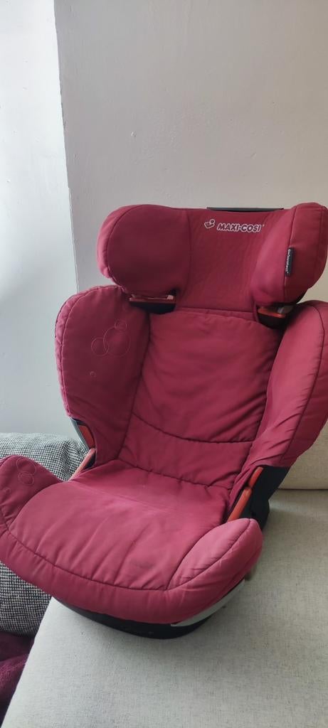 Maxi Cosi rodifix, Enfants & Bébés, Sièges auto, Enlèvement