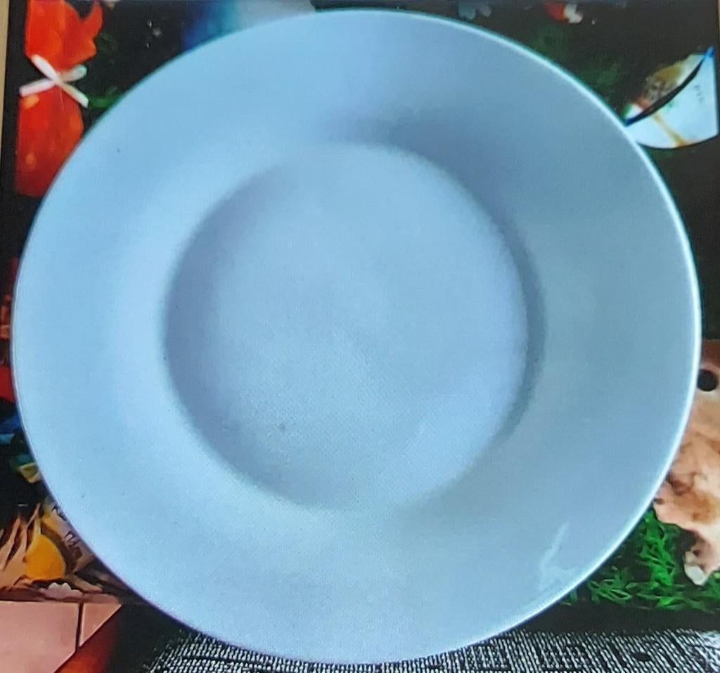 4 assiettes plates blanches, Maison & Meubles, Enlèvement ou Envoi