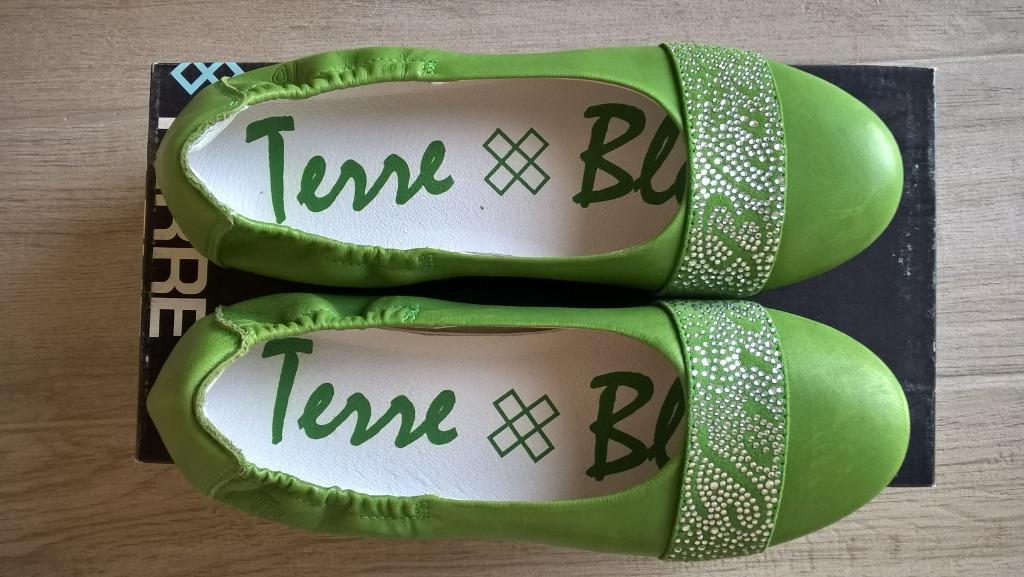 Ballerines vertes - Terre Bleue - pointure 37 (NEUVES !), Terre Bleue, Enlèvement ou Envoi, Comme neuf, Chaussures