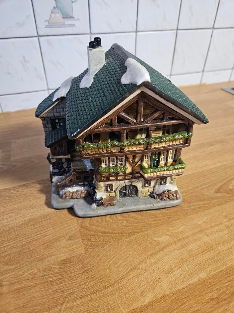 Berghuisje kerstdorp, Diversen, Ophalen, Zo goed als nieuw