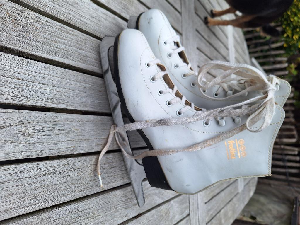 Patins à glace vintage en cuir pour femmes, Enlèvement
