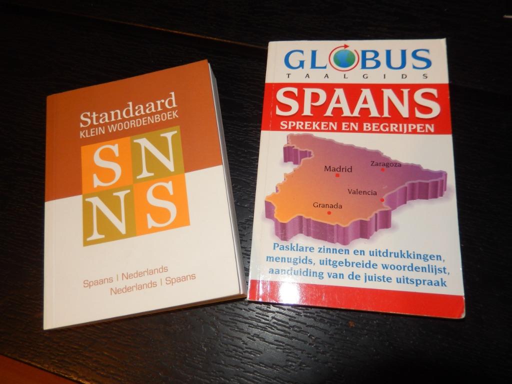 Woordenboekjes: Spaans, Boeken, Woordenboeken, Ophalen, Gelezen, Spaans