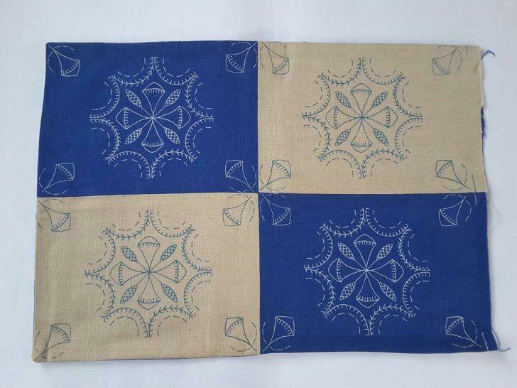 coussin à broder en toile Aïda 34 x 48 cm bleu et écru, Enlèvement ou Envoi, Neuf