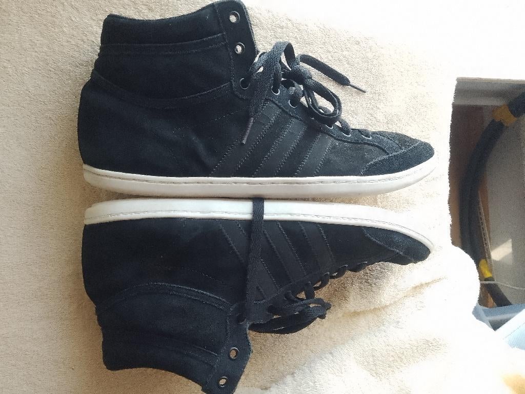 adidas 46 hoge baskets suede in goede staat, Vêtements | Hommes, Chaussures, Adidas, Porté, Baskets, Noir