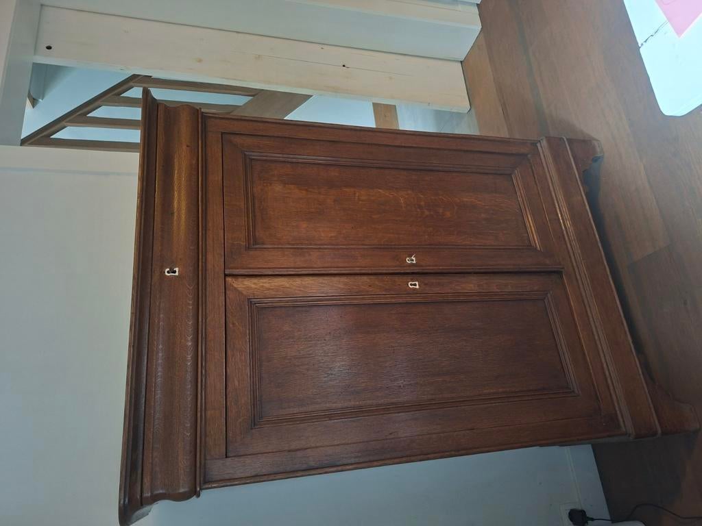 Armoire ancienne Louis Philippe, Enlèvement, Comme neuf