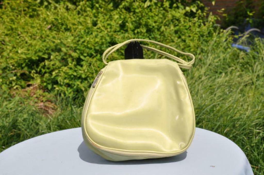 §trousse pour produit de maquillage n°6, Enlèvement ou Envoi, Comme neuf, Vert
