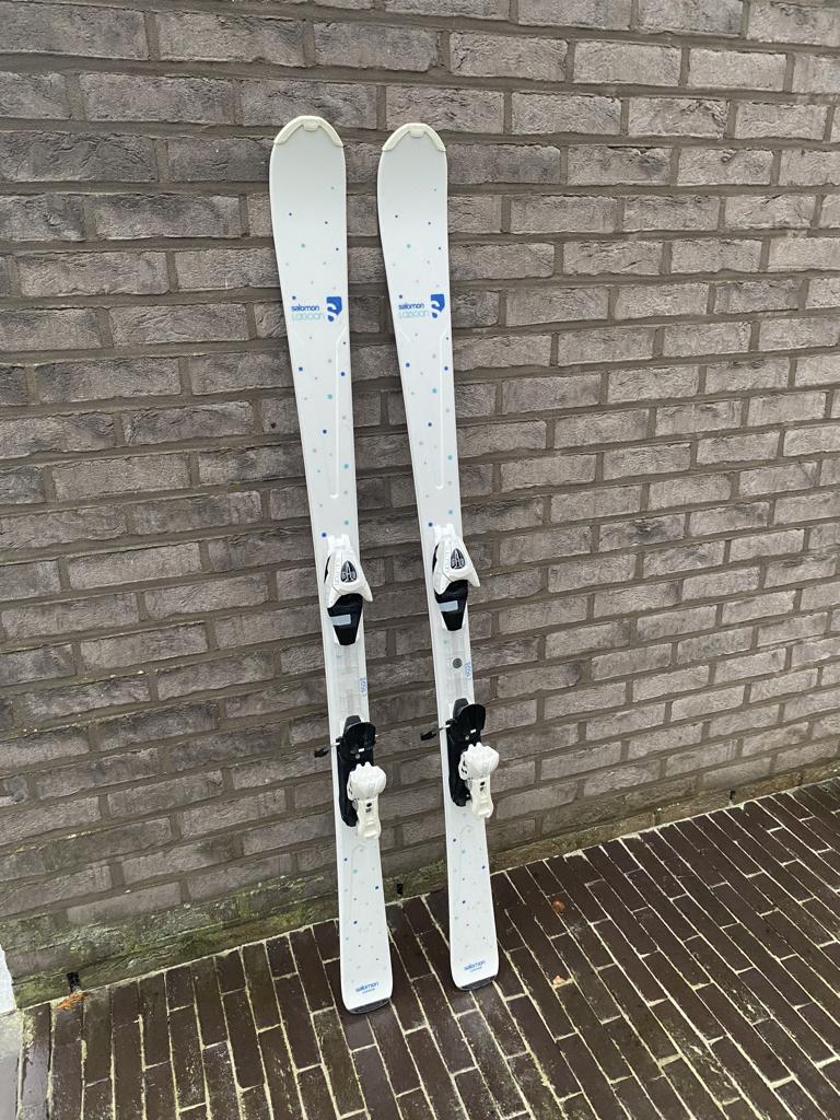 Ski's Salomon, Sports & Fitness, Ski & Ski de fond, Carving, Skis, Salomon, 140 à 160 cm