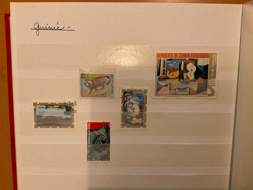Timbres Guinée, Enlèvement