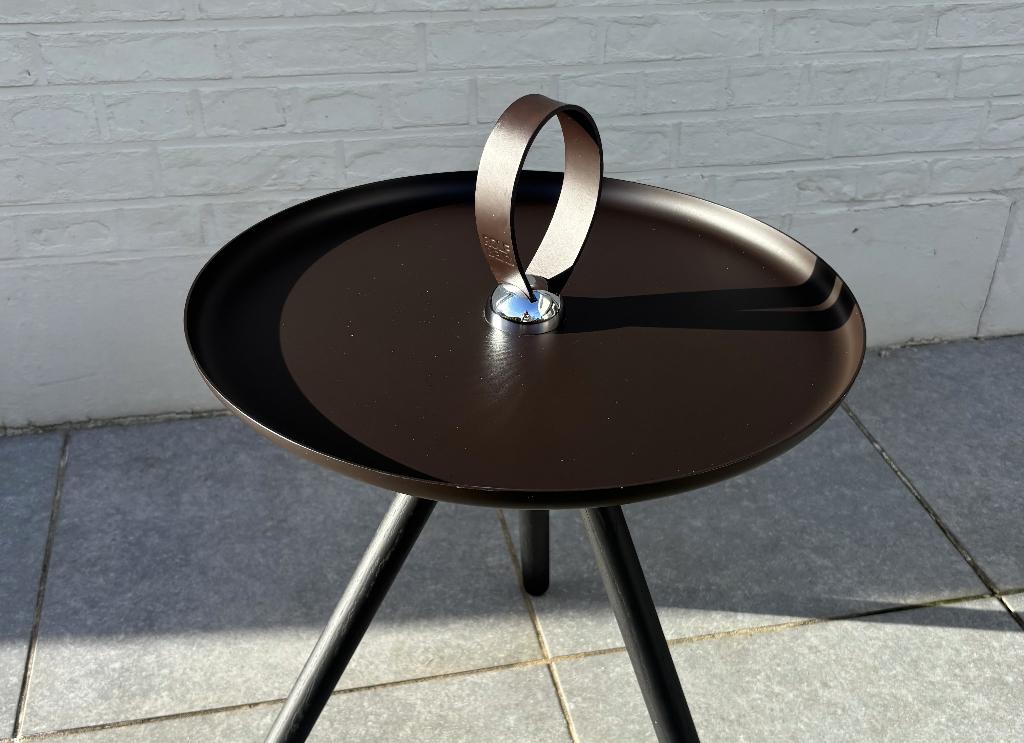 Rolf Benz 973 table d'appoint (marron/noir) [VENDU], Maison & Meubles, Rond, Moins de 55 cm, Comme neuf, Enlèvement