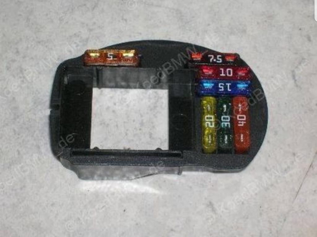 BMW e60 m5 e61 m5 e63 Reservezekeringhouder, Ophalen of Verzenden, Nieuw, BMW