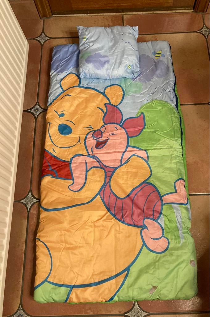 Winnie THE Pooh slaapzak 130/68 +kussen., Ophalen of Verzenden, Zo goed als nieuw, 100 cm of meer, Slaapzak