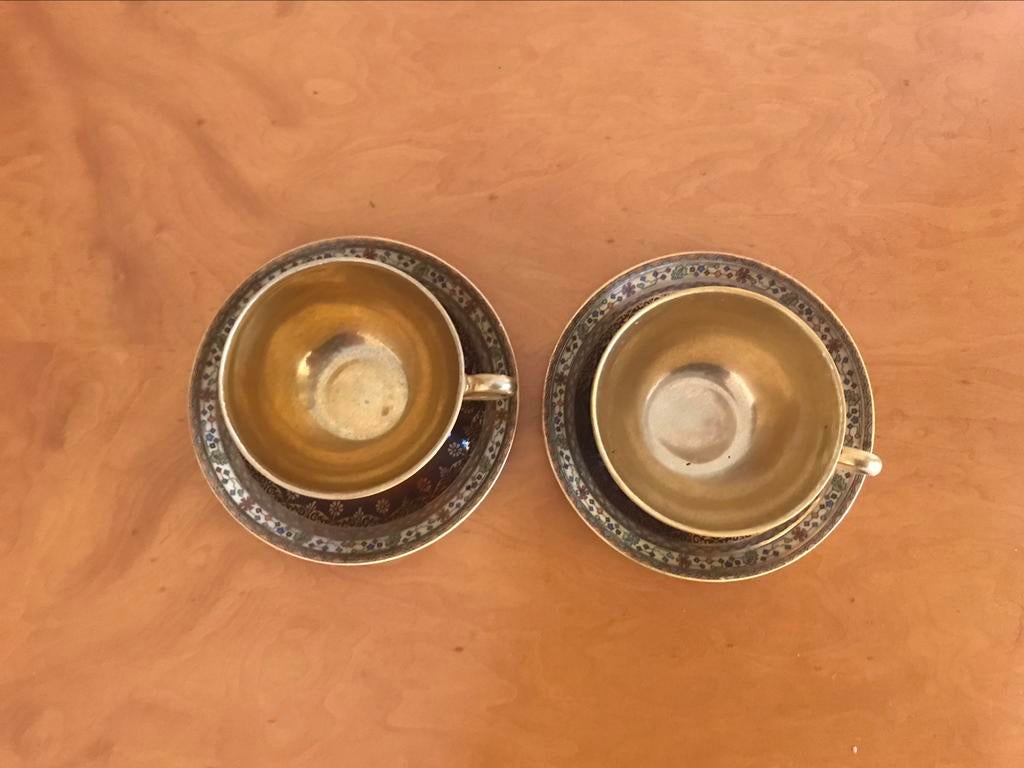2 kleine onbeschadigde kopjes in fijn porselein, Antiek en Kunst, Ophalen