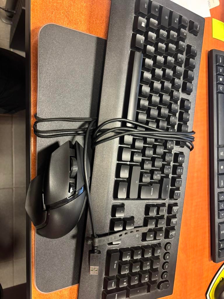 Clavier + souris + tapis de souris Razer, Enlèvement ou Envoi, Comme neuf, Sans fil