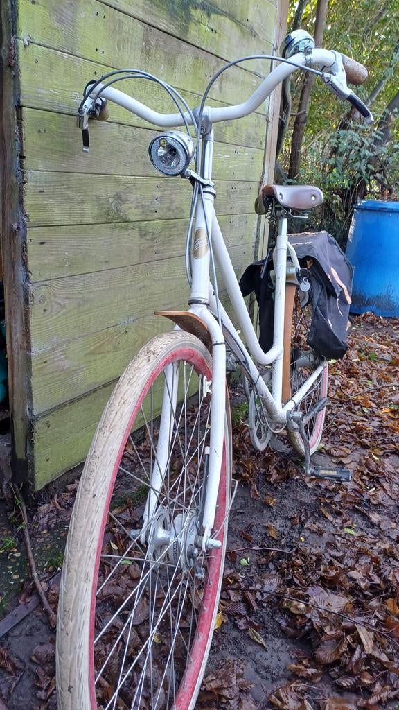 Retro dames fiets - Roetz, Fietsen en Brommers, Fietsen | Oldtimers, Ophalen