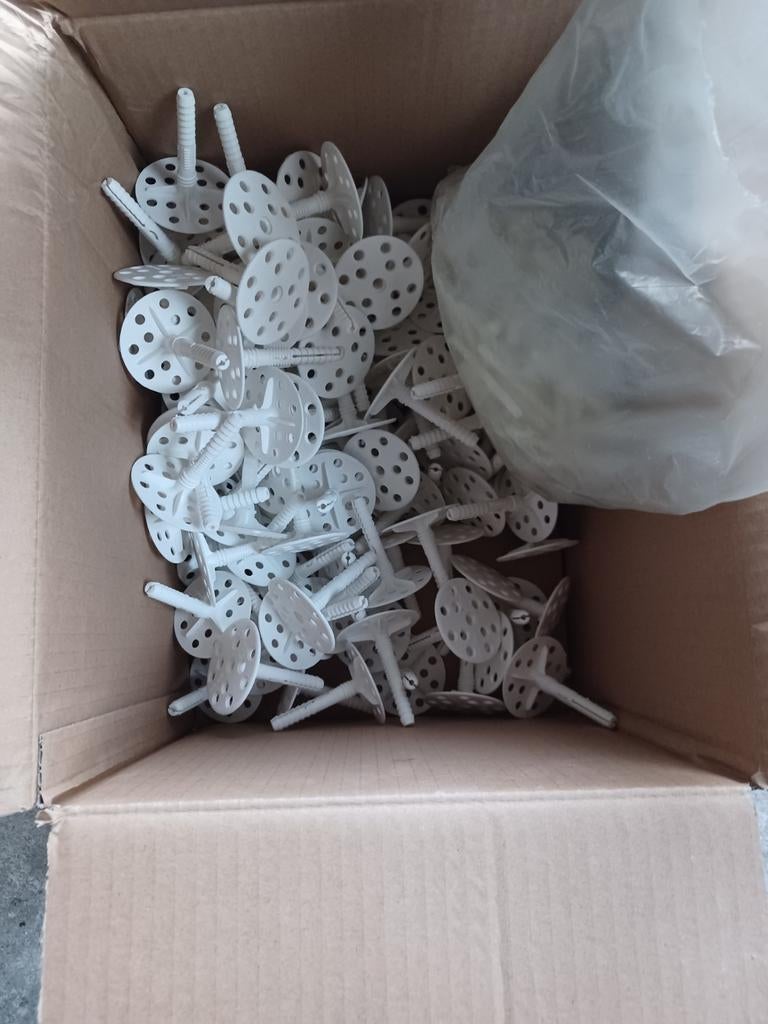Isolatieplug 70 mm Er zijn nog 150 stuks beschikbaar, Enlèvement