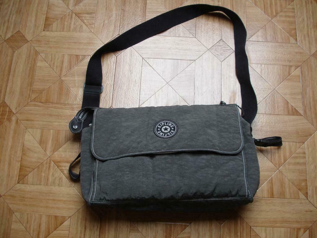 Kipling luiertas voor kinderwagen, Enfants & Bébés, Bains & Soins, Comme neuf, Autres marques, Enlèvement