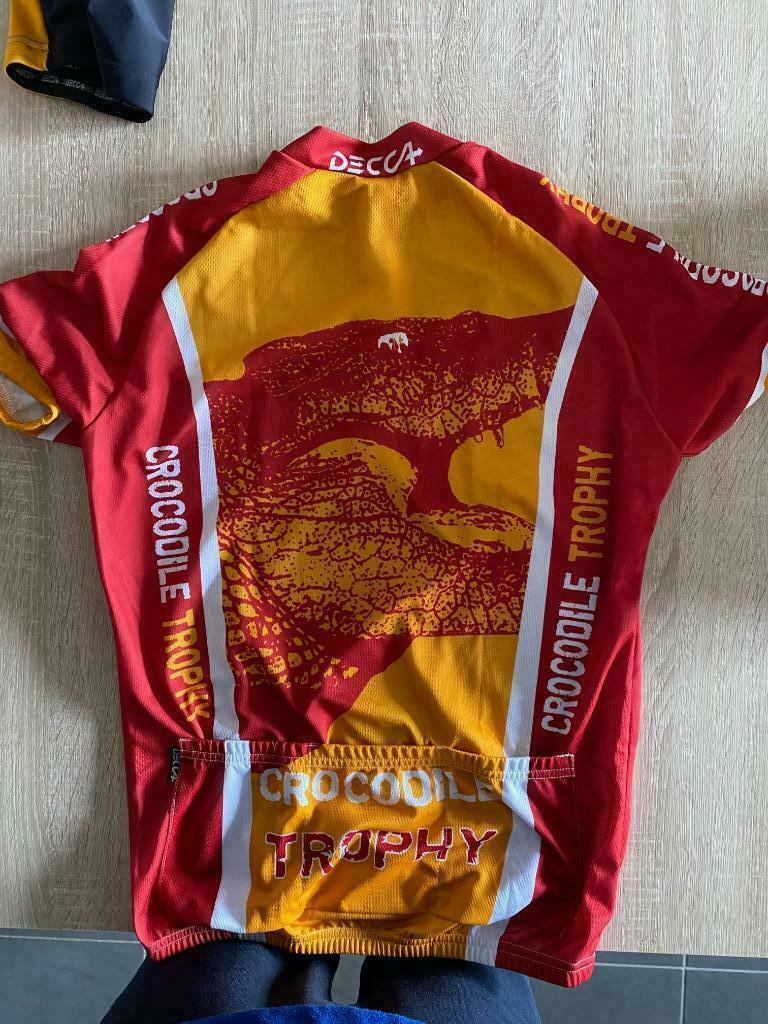 Tenue de course Crocodile Trophy, Neuf, Enlèvement ou Envoi, Taille 56/58 (XL), Course à pied ou Cyclisme