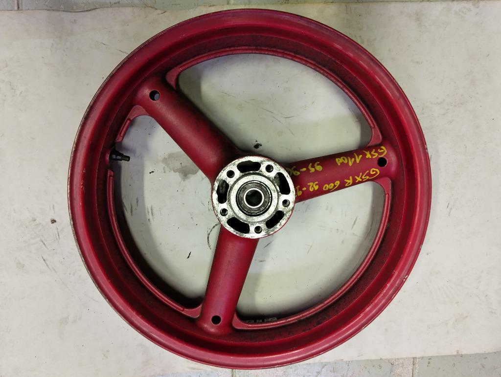 suzuki gsxr 600 model '92-'93 voorwiel velg, Enlèvement ou Envoi, Utilisé