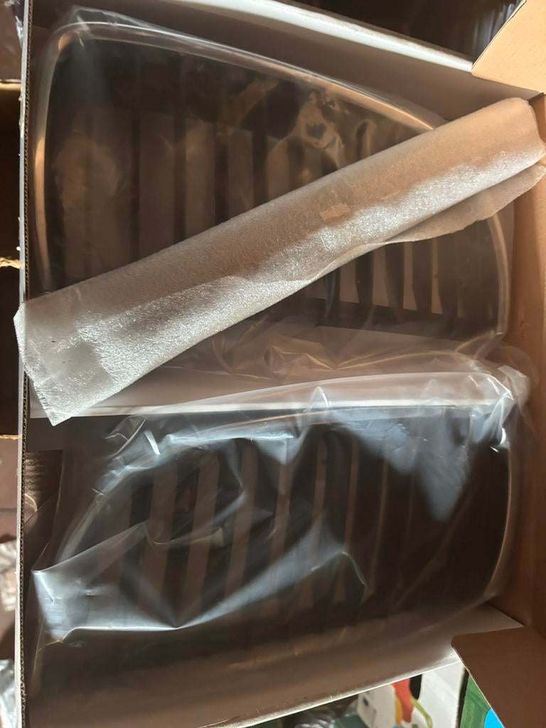 Nieuwe BMW nieren voor de E90, Ophalen of Verzenden, Nieuw, Voor, BMW