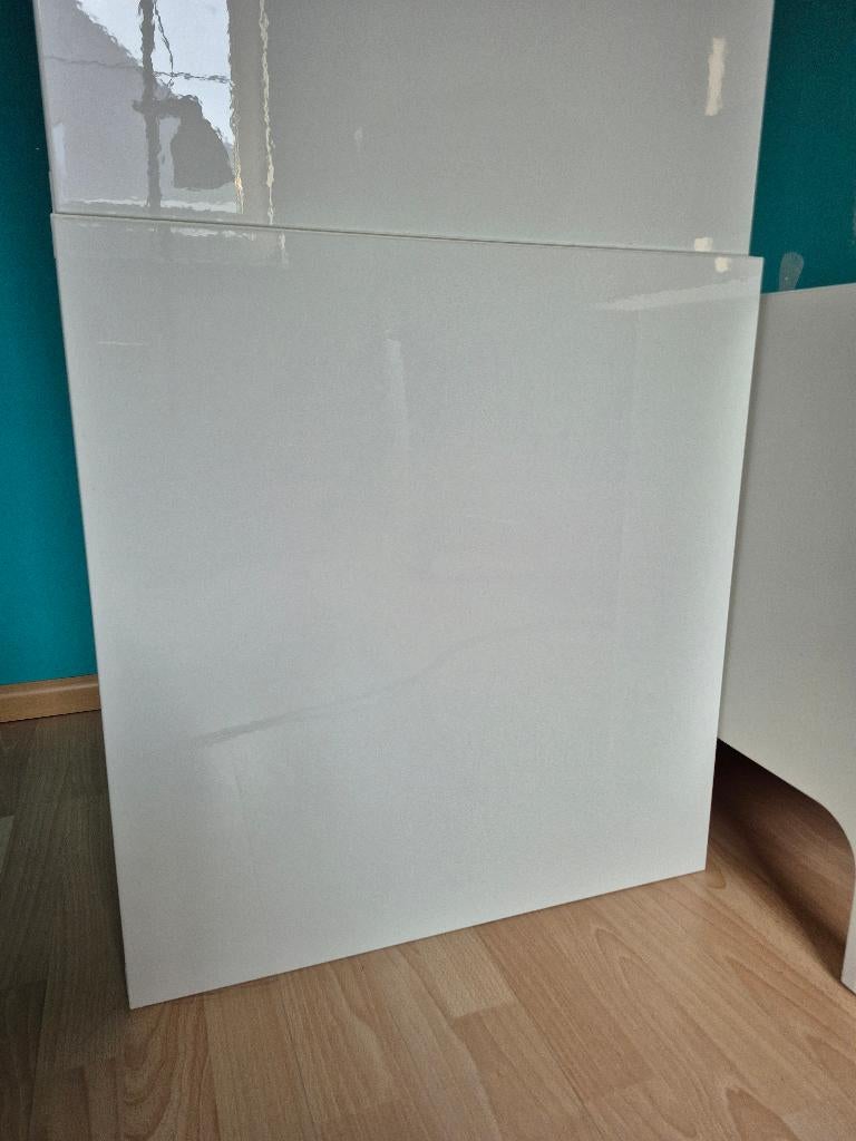 IKEA Besta Kast wandmontage, Huis en Inrichting, Kasten | Wandmeubels, Zo goed als nieuw, Minder dan 100 cm, Minder dan 150 cm