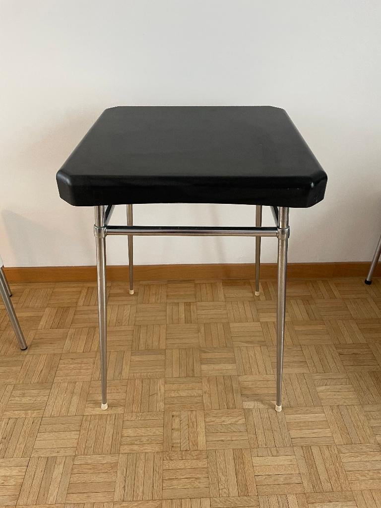 Vynco Luxe kitchen table black bakelite and chrome, Enlèvement