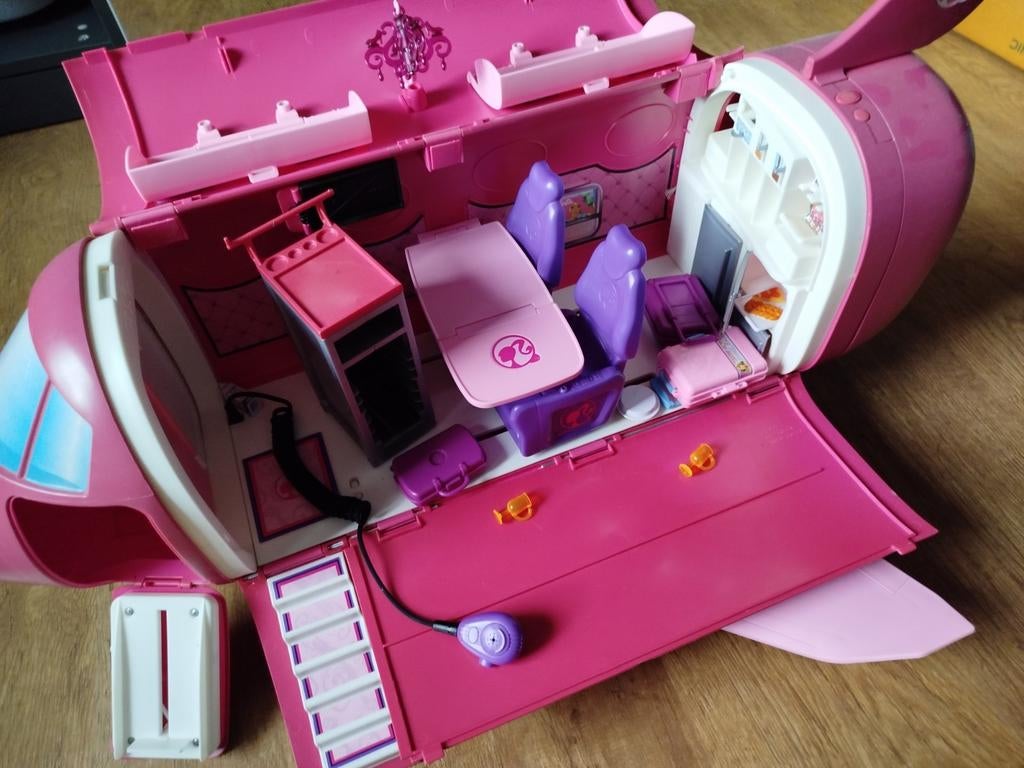 Barbie vliegtuig, Ophalen, Zo goed als nieuw