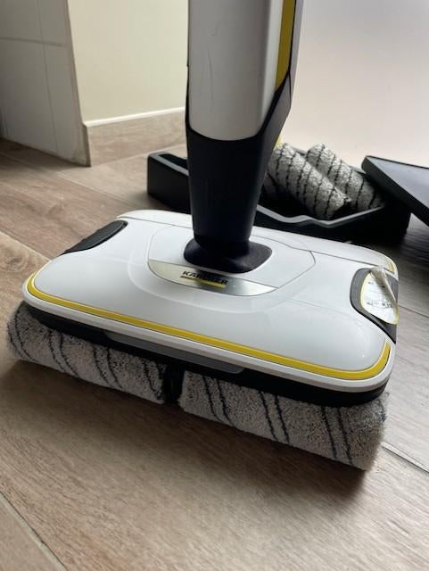 vloerreiniger KARCHER FC7, Enlèvement, Utilisé