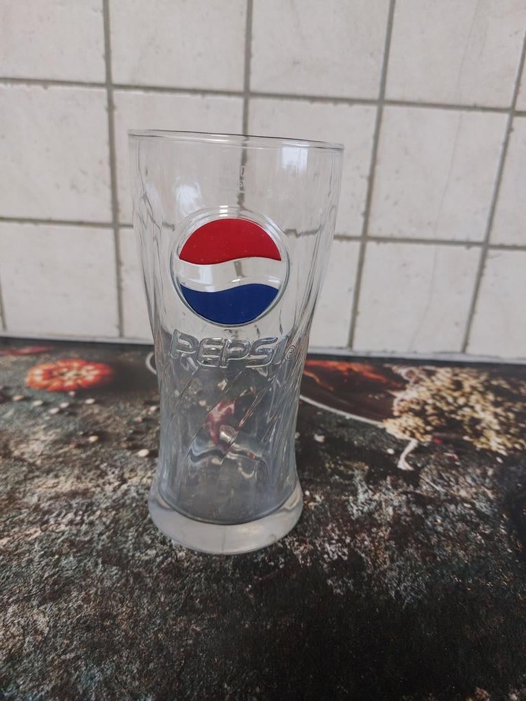 Ancien verre à cola Pepsi, Enlèvement ou Envoi, Comme neuf, Verre à soda