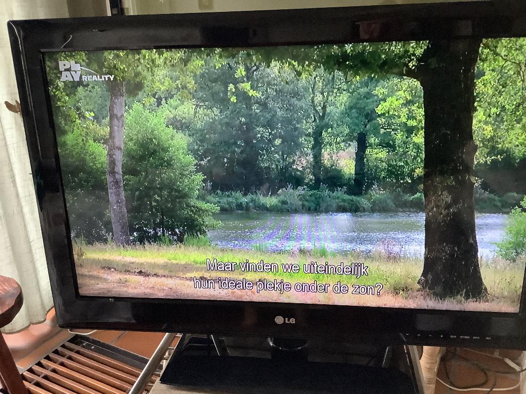 Tv  LG.    32 inch., Audio, Tv en Foto, Televisies, Gebruikt, LCD, Ophalen of Verzenden, LG
