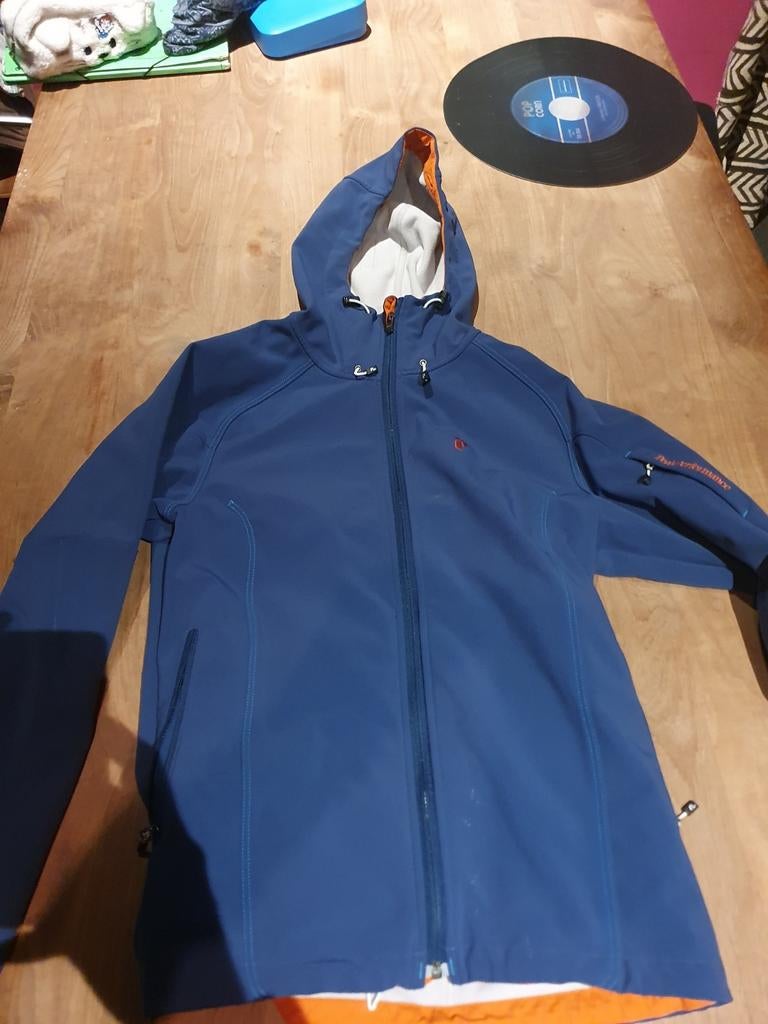 Peak performance jas met lichte gebruikssporen maat M, Ophalen of Verzenden, Gedragen, Maat 48/50 (M)