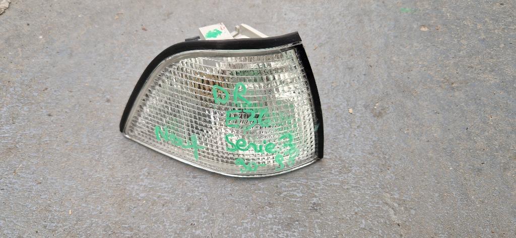 Feu clignotant Bmw serie 3 e36 Neuf 1990 1998 avertisseur DR, Enlèvement ou Envoi, BMW