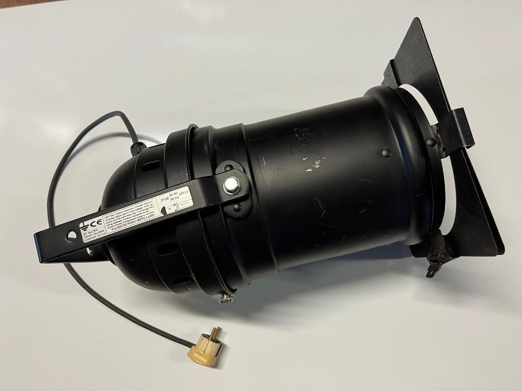 Par 64 met reflector en lamp 500W, Enlèvement, Utilisé, Lumières, Couleur